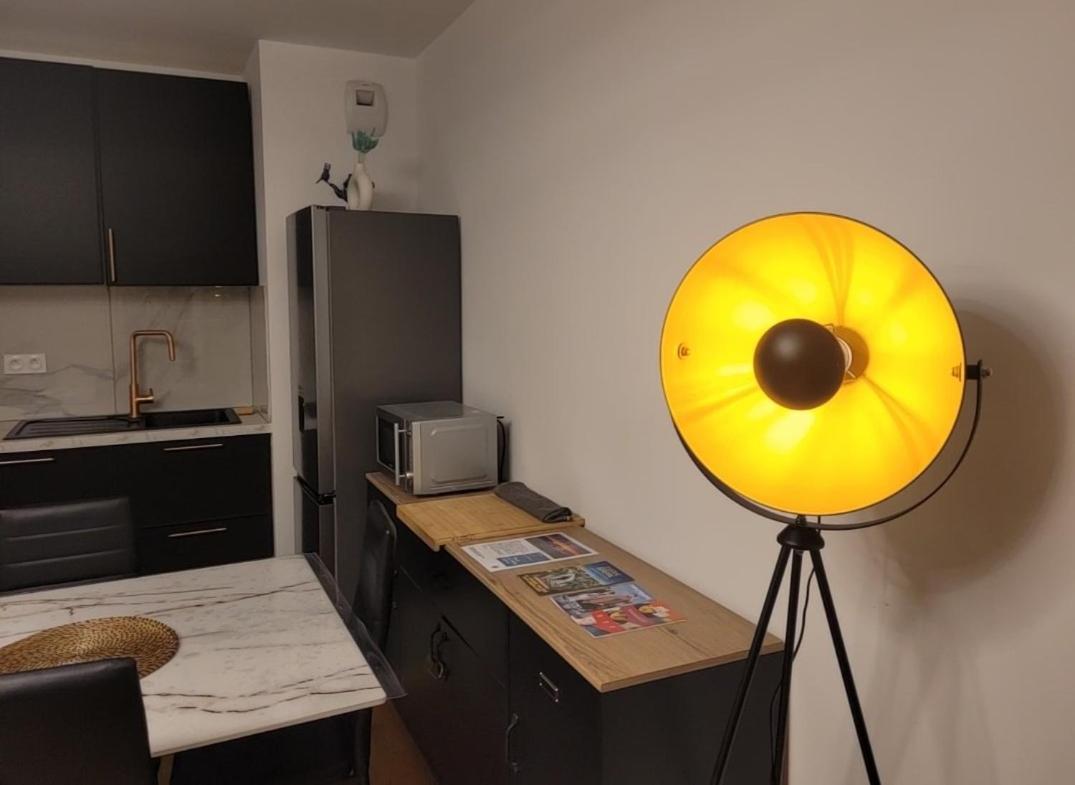 Appartement Chic 5 Min Disneyland/Vallee Village Serris Exterior foto